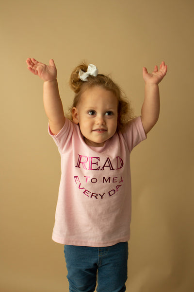 Read To Me Everyday T-Shirt in Pink